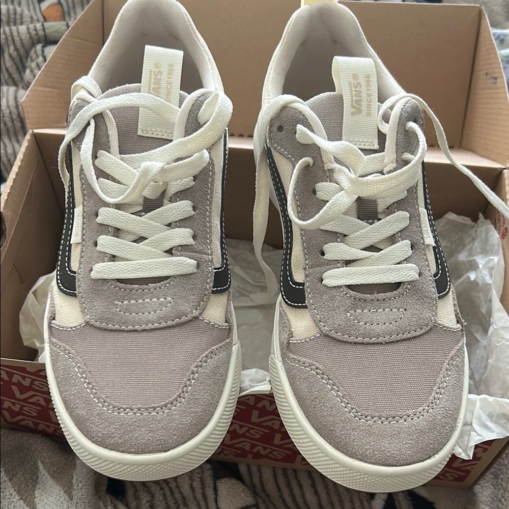 Vans Gray and White Sneakers Retro-Inspired Casual